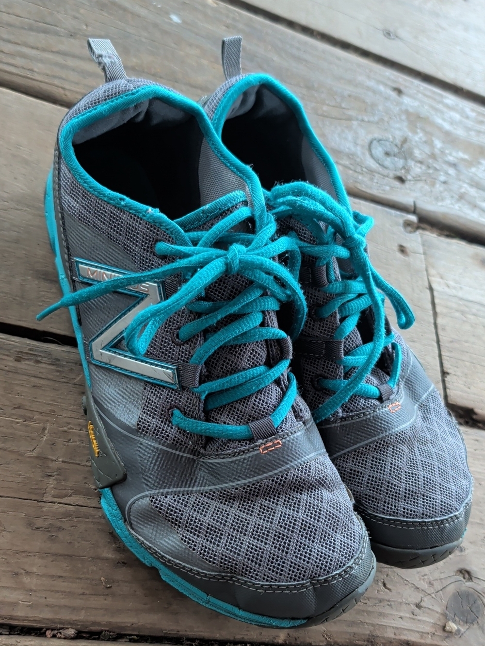 New Balance Minimus 10v3 Teal and Gray Minimalist Barefoot Running Shoes